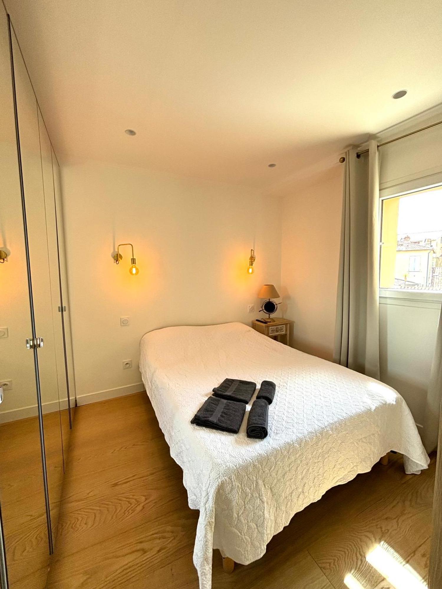 Duplex Old Town Antibes - New ! Apartment Exterior photo